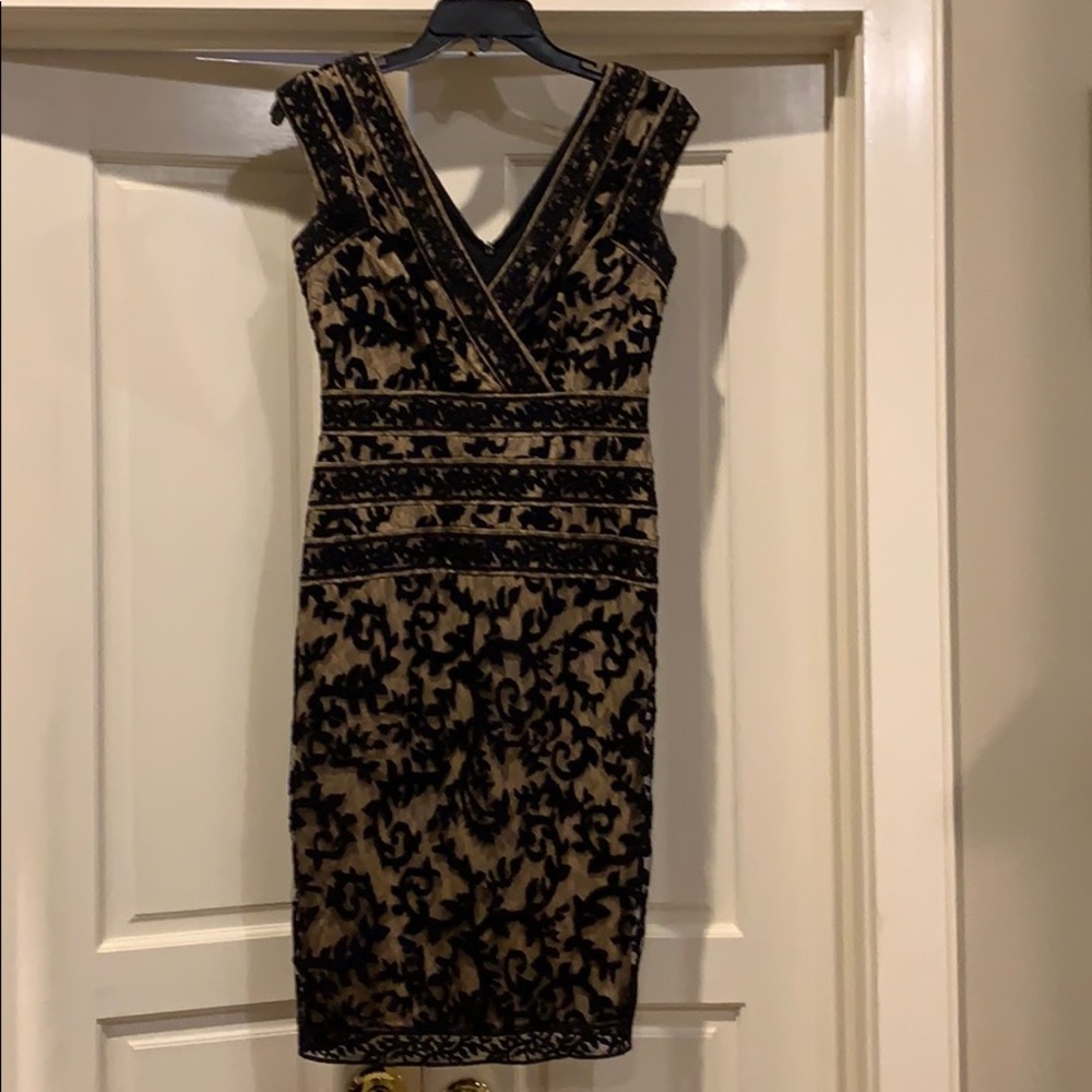 Tadashi Shoji Cocktail dress